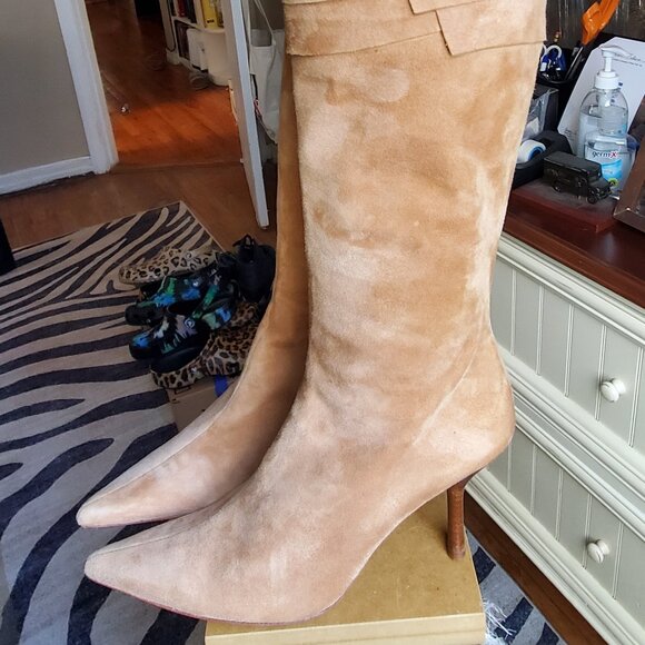 AUTHENTIC GUCCI Suede Tall Boots - Picture 3 of 9